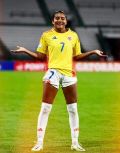 Maria-Alejandra-Baldovino-Seleccion-Colombia-237x300 María Alejandra Baldovino mantiene viva la ilusión de Colombia