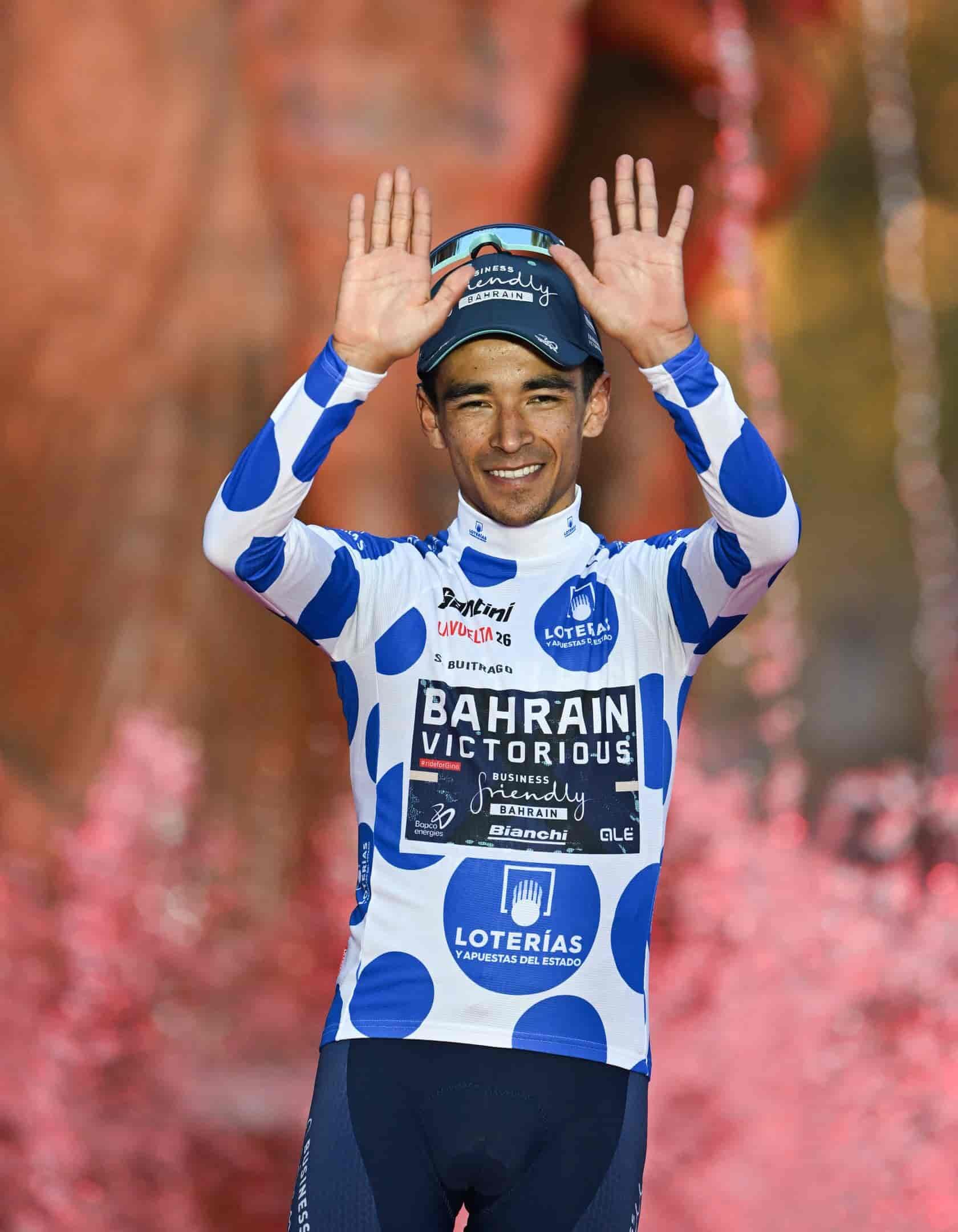Santiago Buitrago sonríe al ser proclamado ganador de la Montaña.