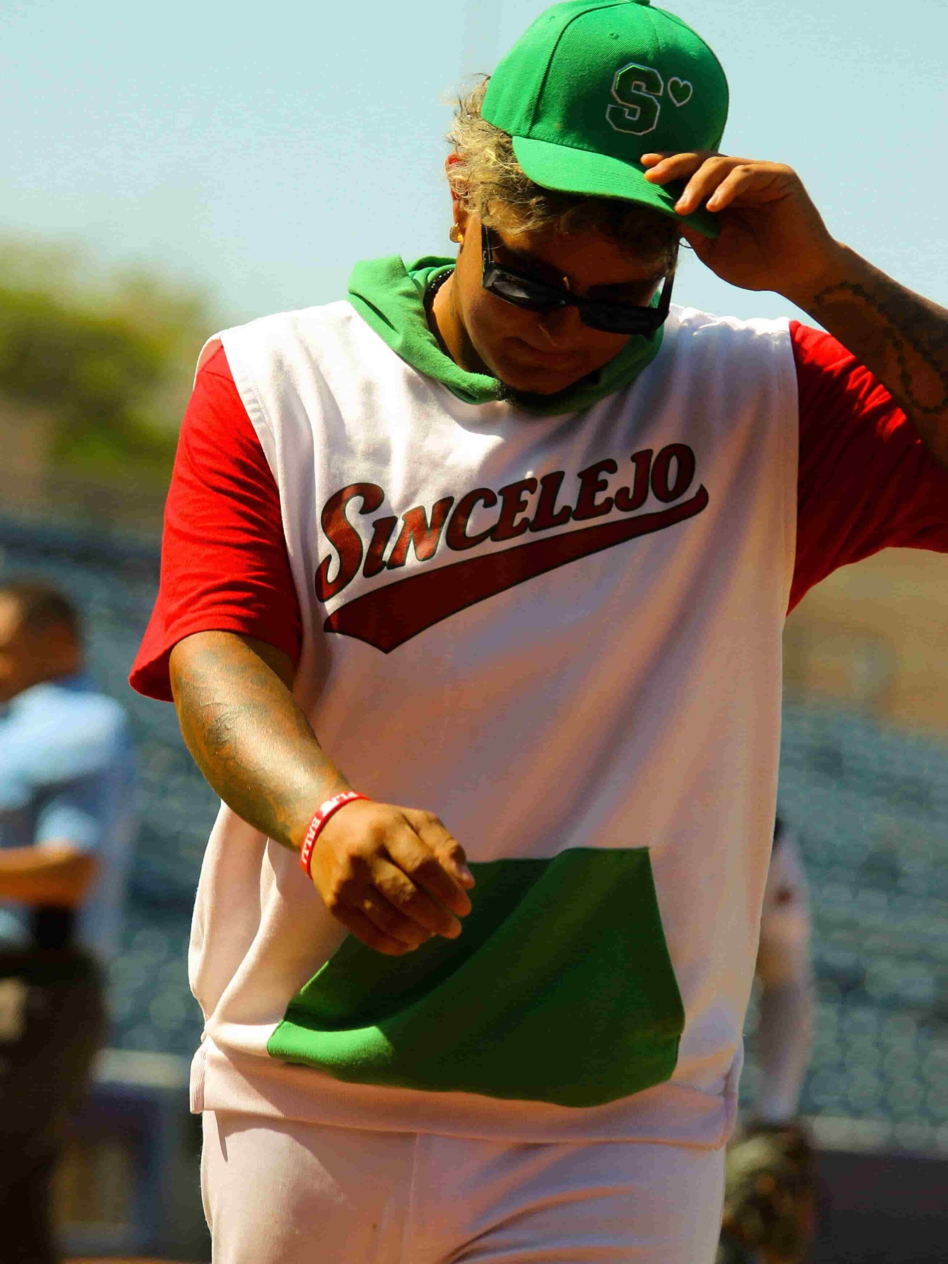 Manager de Sucre, Andrew Salcedo, cabizbajo.